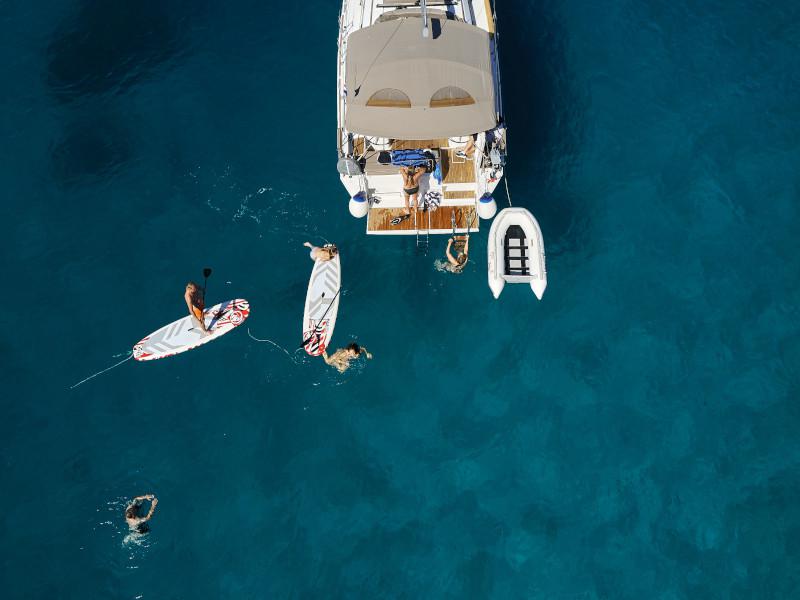 Book yachts online - sailboat - Dufour 520 GL - Peace of Mind - rent