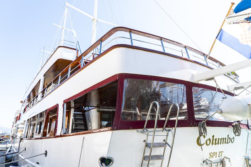 Book yachts online - motorboat - Motoryacht  Columbo - Columbo - rent