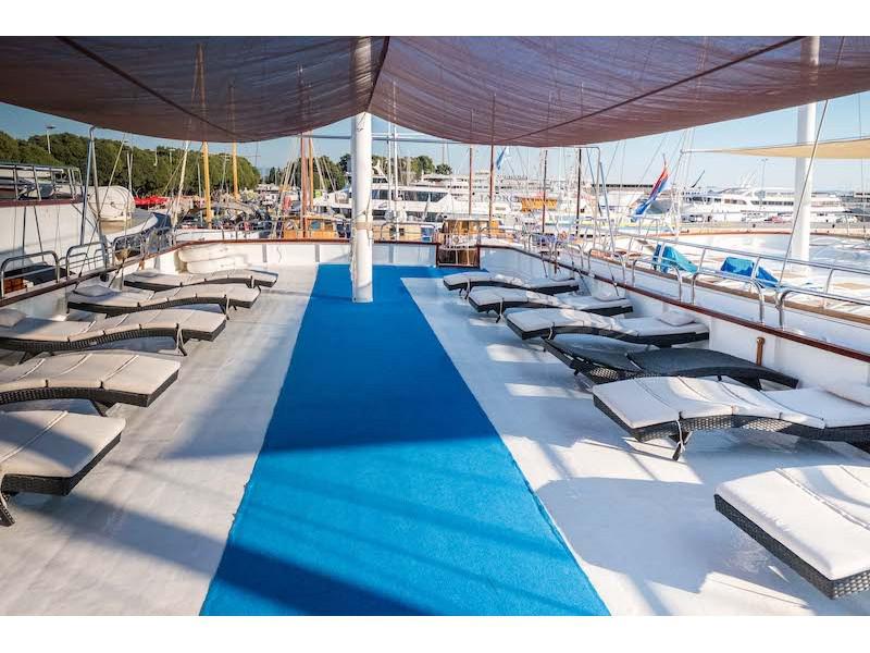 Book yachts online - motorboat - Motoryacht  Columbo - Columbo - rent