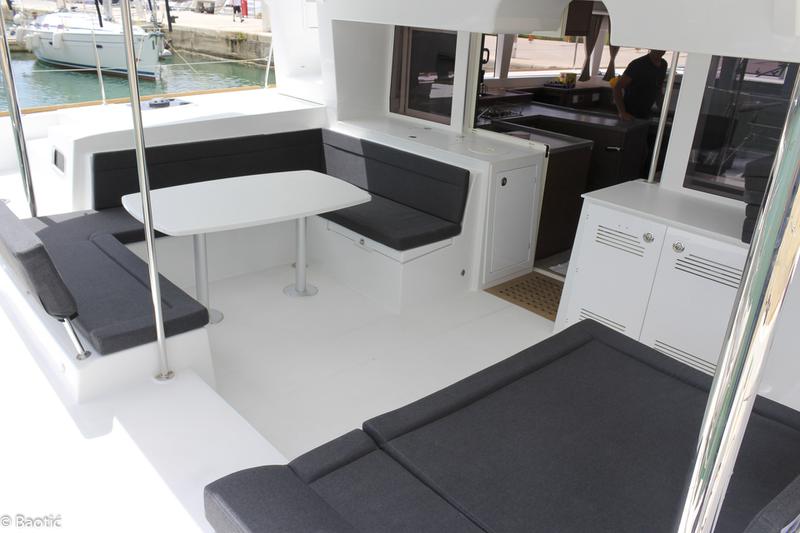 Book yachts online - catamaran - Lagoon 450 Fly - MOJA MALA (AC in salon and cabin + generator) - rent
