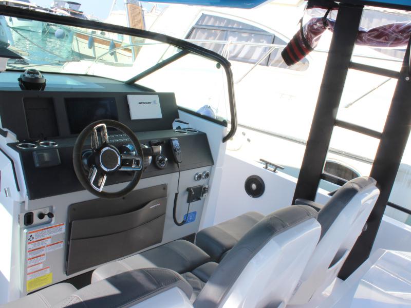 Book yachts online - motorboat - Axopar 37  Sun Top - DANIJELA - rent