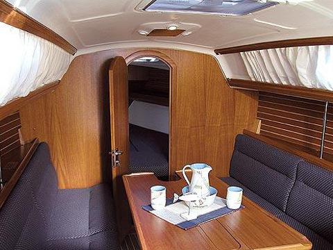 Book yachts online - sailboat - Elan 31 - Harry - rent