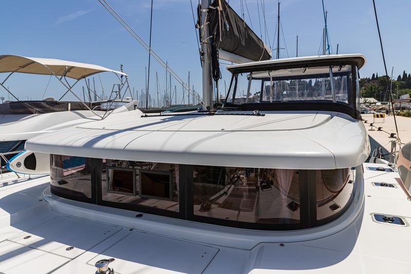 Book yachts online - catamaran - Lagoon 42 (2019) MALA KATE I equipped with generator, A/C (saloon) - MALA KATE I - rent