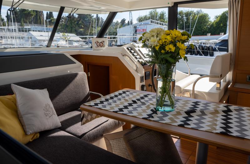 Book yachts online - motorboat - Swift Trawler 41 (2020) - JUDITA - rent