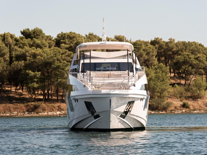 Book yachts online - motorboat - Azimut Grande 27 Metri - Dawo - rent