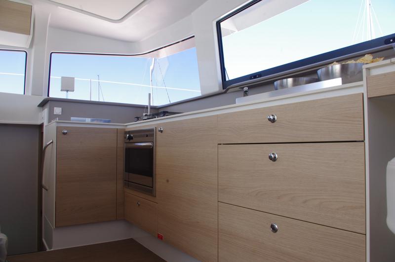 Book yachts online - catamaran - Bali 4.3 - Hogwarts - rent
