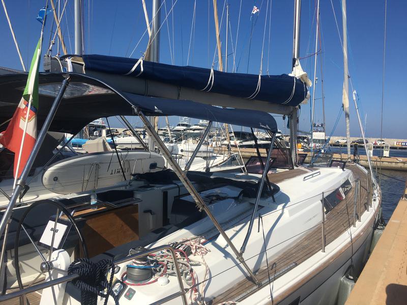 Book yachts online - sailboat - Hanse 445 - Zefiro - rent
