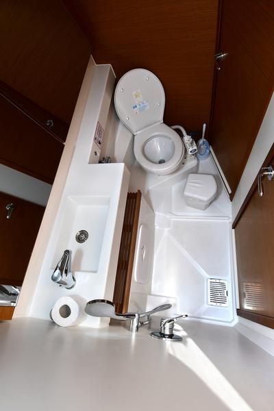 Book yachts online - sailboat - Sun Odyssey 440 - Tethys - rent