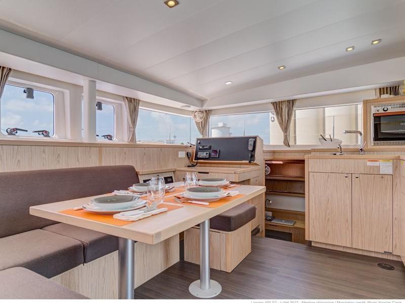 Book yachts online - catamaran - Lagoon 40 - swC6-19 - rent