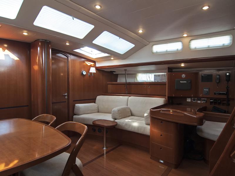 Book yachts online - sailboat - Beneteau 57 - Tajna - rent