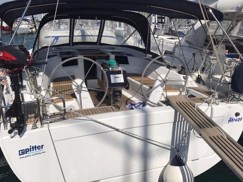 Book yachts online - sailboat - Hanse 385 - Abrazo - rent