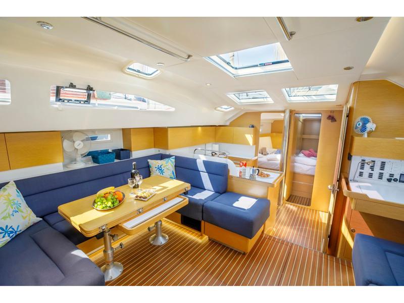 Book yachts online - sailboat - Elan 494 Impression - Wild Wind - rent