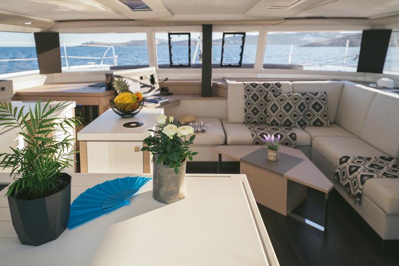 Book yachts online - catamaran - Fountaine Pajot 47 SAONA LUX (GEN,AC,WATERMAKER) - AquaSpirit - rent