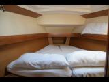 Book yachts online - sailboat - Sun Odyssey 42 i - M2 - rent