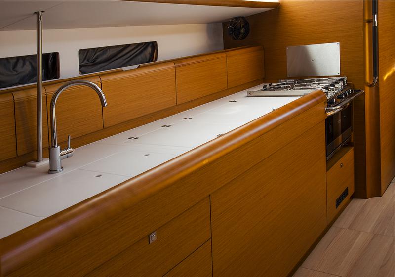 Book yachts online - sailboat - Sun Odyssey 479 - Pacific Gold - rent