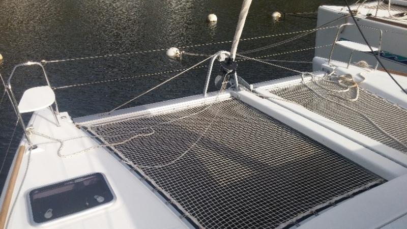 Book yachts online - catamaran - Lagoon 380 S2 - Karla II - rent