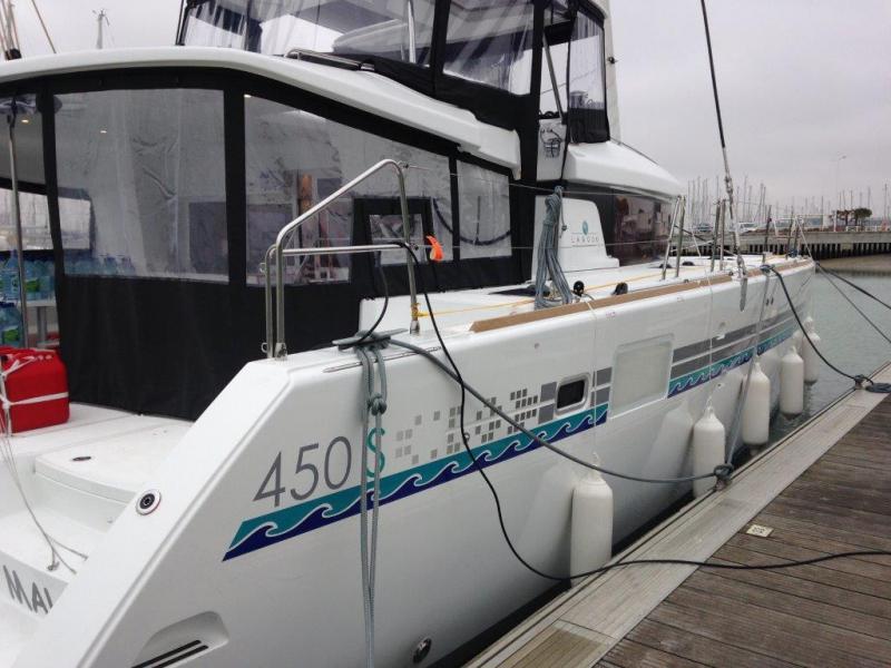 Book yachts online - catamaran - Lagoon 450 SporTop - Maui - rent