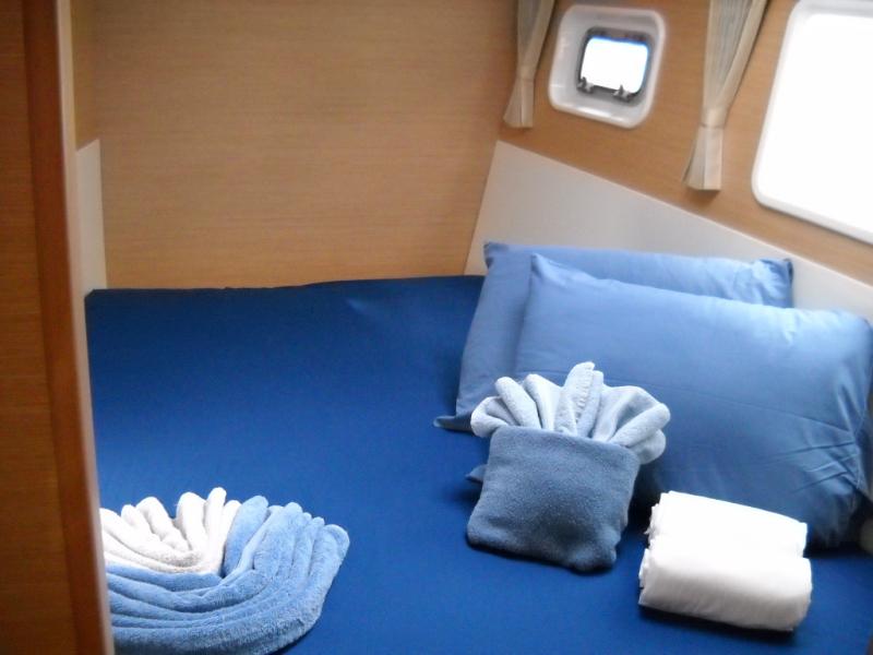 Book yachts online - catamaran - Lagoon 400 - Lianne - rent