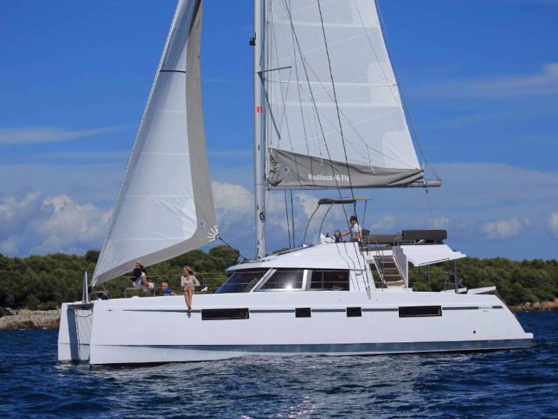 Book yachts online - catamaran - Nautitech 46 Fly - Stefany - rent