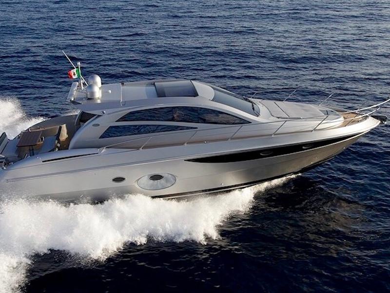 Book yachts online - motorboat - Blu Martin 48 Ht - Blu Martin 48 ST - rent