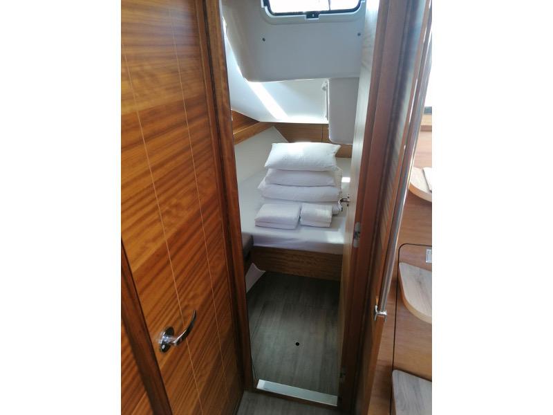 Book yachts online - sailboat - Elan Impression 45.1 - TOP GUN new 2020 - rent