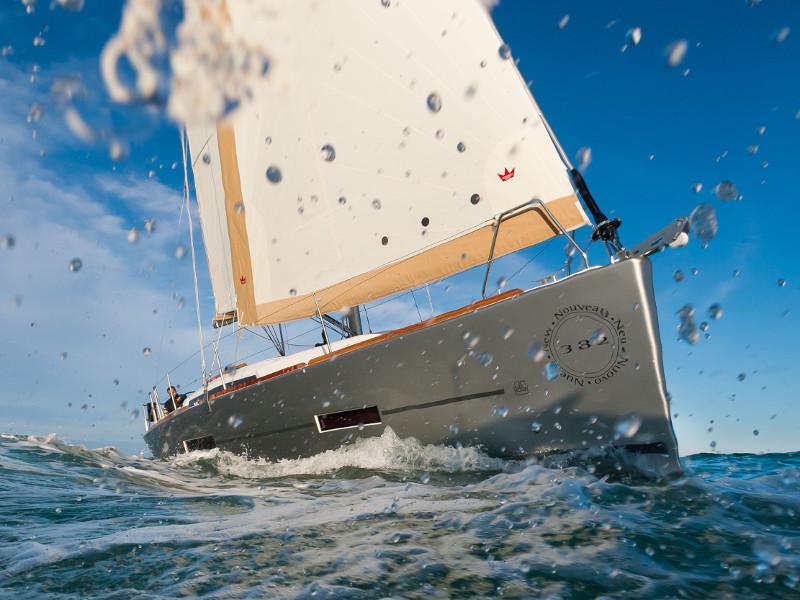 Book yachts online - sailboat - Dufour 382 Grand Large - PETAR PAN 2018 - rent