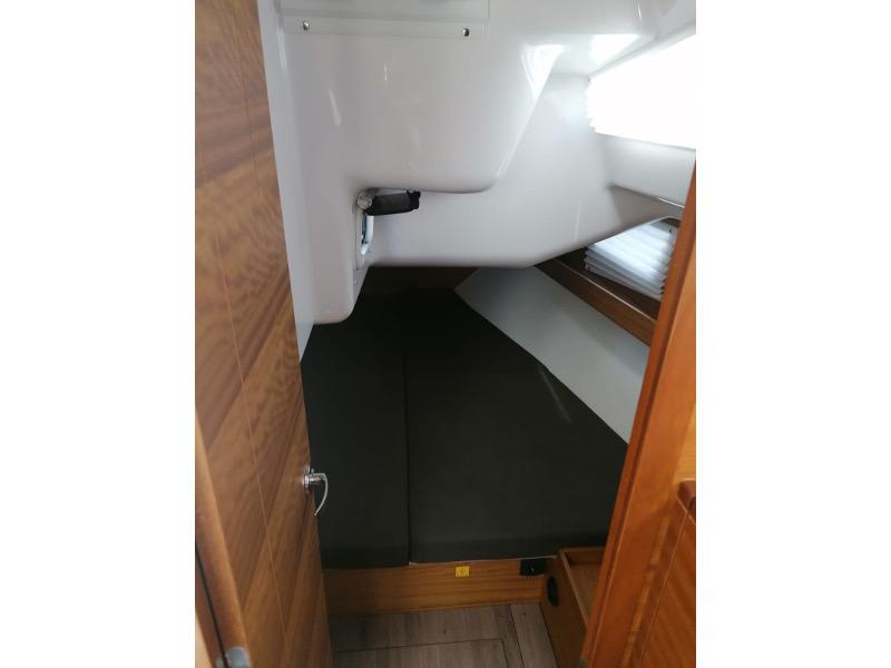 Book yachts online - sailboat - Elan 40.1 - TOP SECRET new 2020 - rent