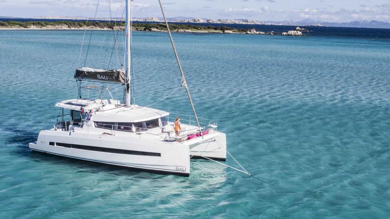 Book yachts online - catamaran - Bali 4.1 - Double Kiss - rent