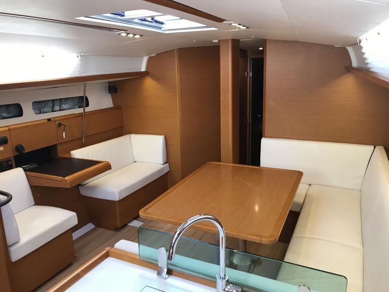 Book yachts online - sailboat - Sun Odyssey 449 - Winx - rent