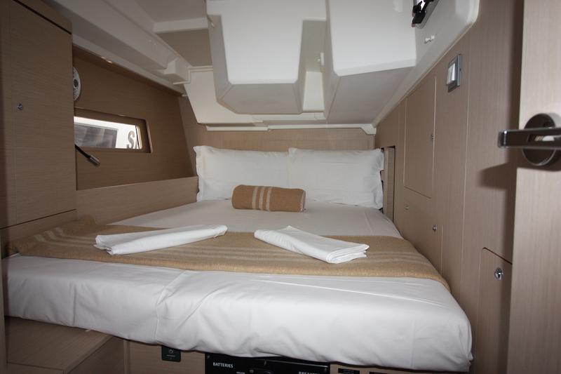 Book yachts online - sailboat - Oceanis 46.1 (5 cab) - Sceptrum - rent