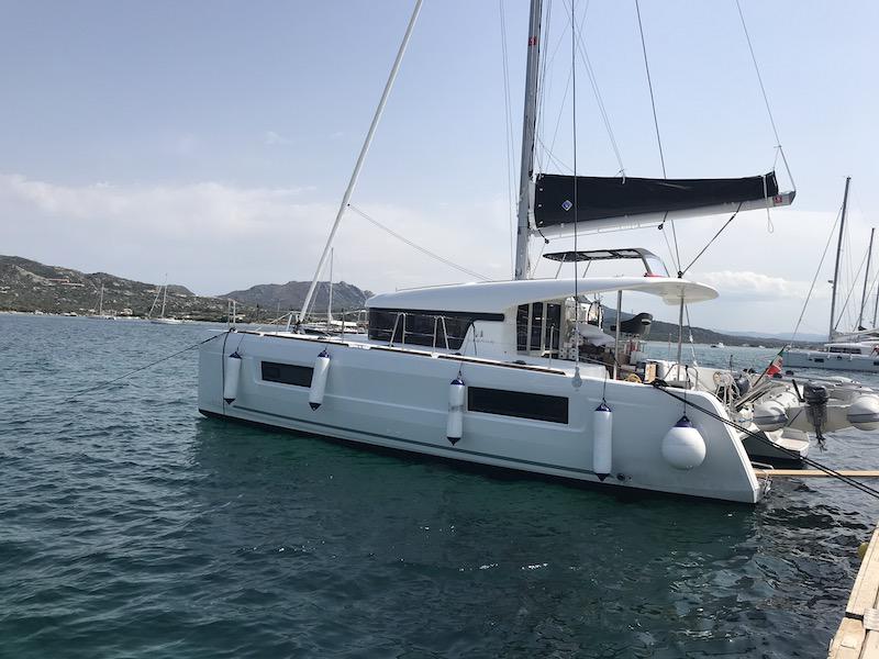 Book yachts online - catamaran - Lagoon 40 - Orso di Mare (WM, Inverter) - rent