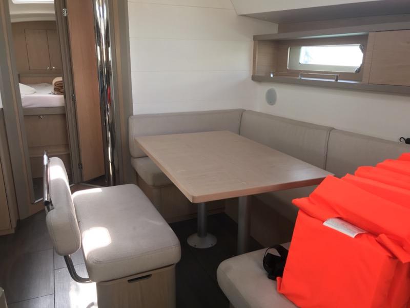 Book yachts online - sailboat - Oceanis 45 - Alphard - rent
