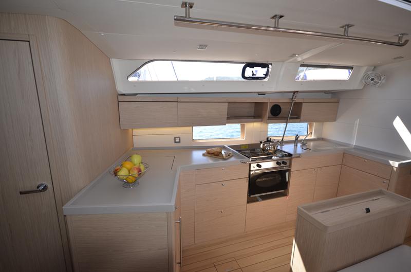 Book yachts online - sailboat - Oceanis 46.1 (3 cab) - Altarf - rent