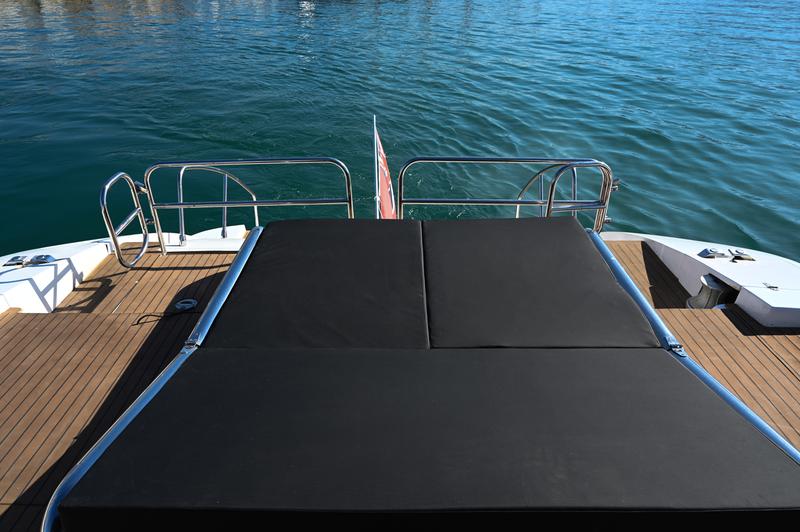 Book yachts online - motorboat - Leopard 23 - Maeva Star - rent