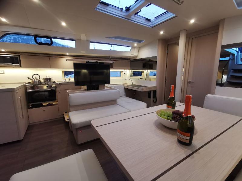 Book yachts online - sailboat - Oceanis 51.1 - Skalpel 2 (air condition) - rent