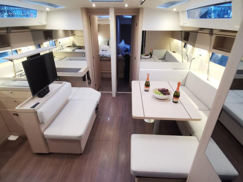 Book yachts online - sailboat - Oceanis 51.1 - Skalpel 2 (air condition) - rent