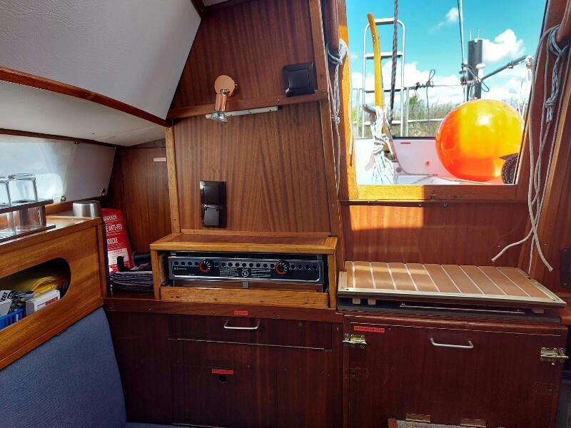 Book yachts online - sailboat - Amethyst 27 - Hein Mück - rent