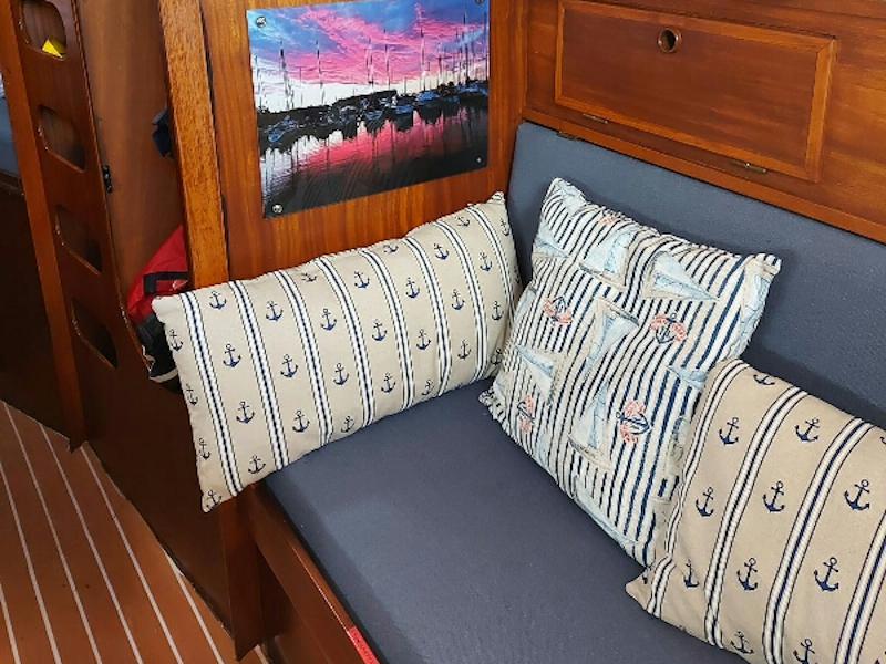 Book yachts online - sailboat - Amethyst 27 - Hein Mück - rent