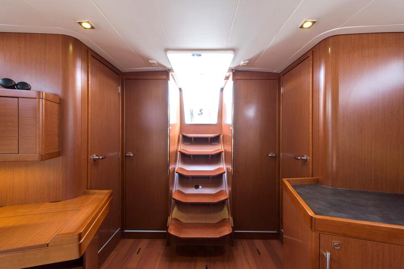 Book yachts online - sailboat - Oceanis 45 - Rafaela - rent