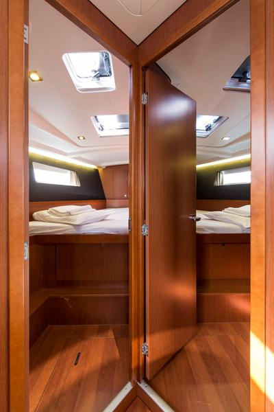 Book yachts online - sailboat - Oceanis 45 - Rafaela - rent