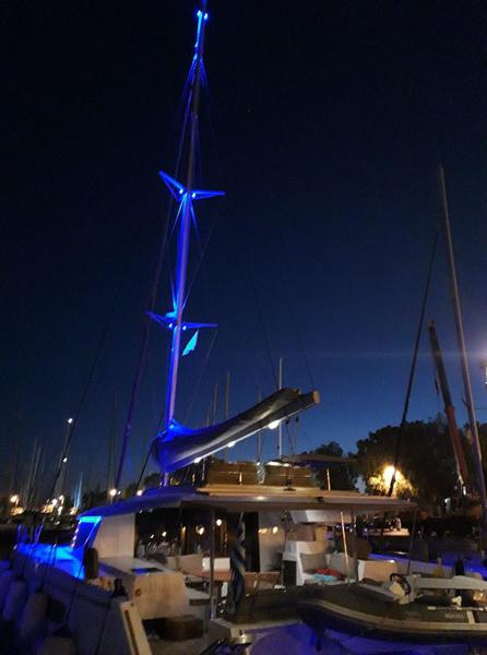 Book yachts online - catamaran - Saba 50 - Tiziano - rent