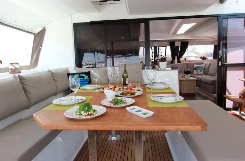 Book yachts online - catamaran - Saba 50 - Tiziano - rent