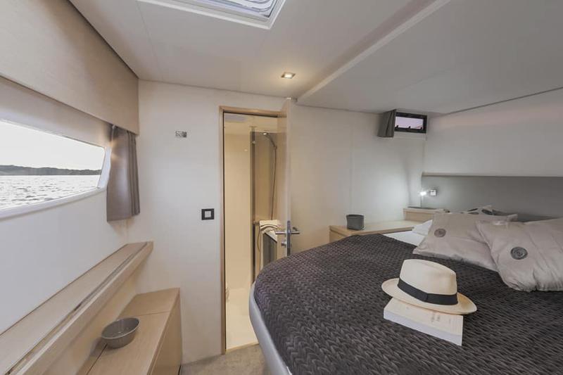 Book yachts online - catamaran - Saba 50 - Tiziano - rent