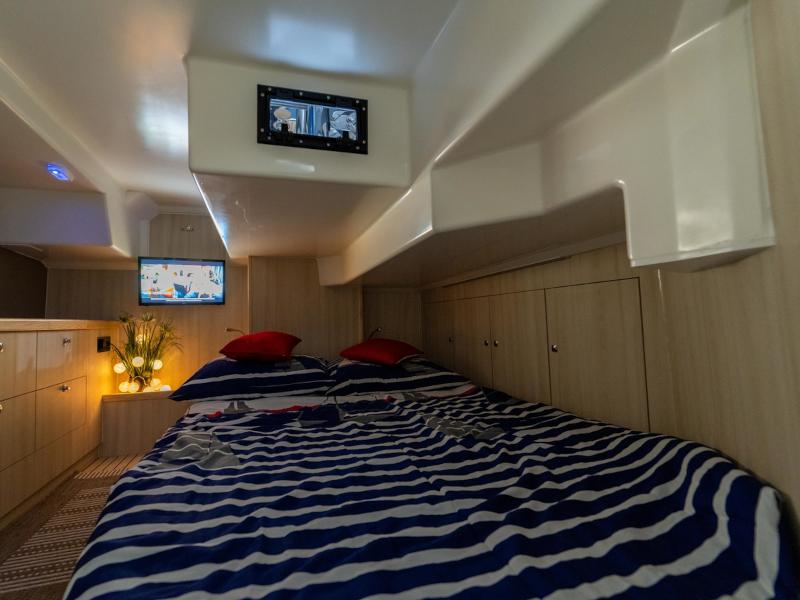 Book yachts online - motorboat - Nautika 1150 - Nautika 1150 (Dominika) - rent
