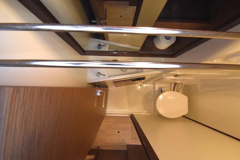 Book yachts online - catamaran - Lagoon 40 - SUNLIGHT - rent