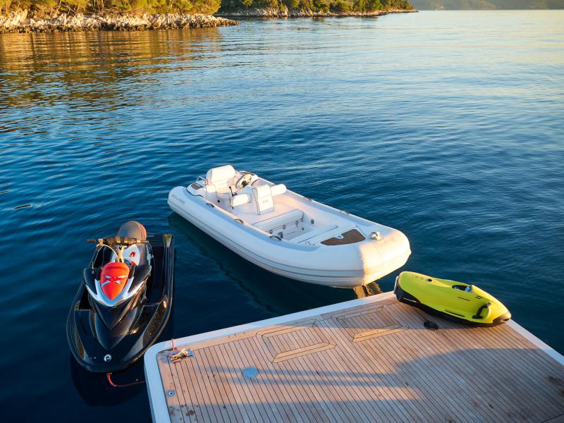 Book yachts online - motorboat - Delfino 93 - Ocean Drive - rent