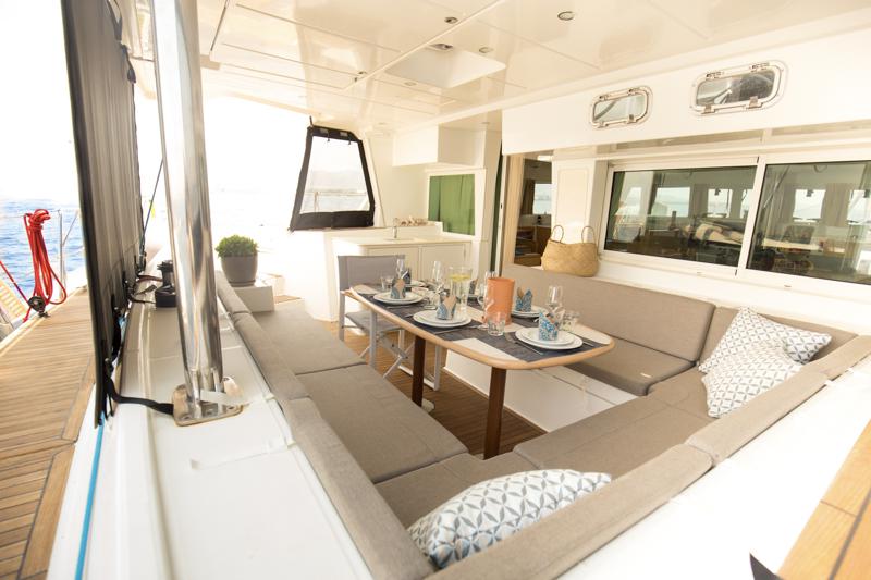 Book yachts online - catamaran - Lagoon 500 - Skippered - TORO BIANCO - rent