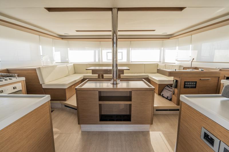 Book yachts online - catamaran - Lagoon 50 (6 cabs) -  Skippered - PELAGIC CAT - rent