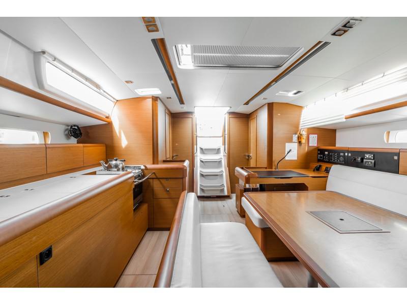 Book yachts online - sailboat - Sun Odyssey 519 -  6 cabs - PANAGIA - rent