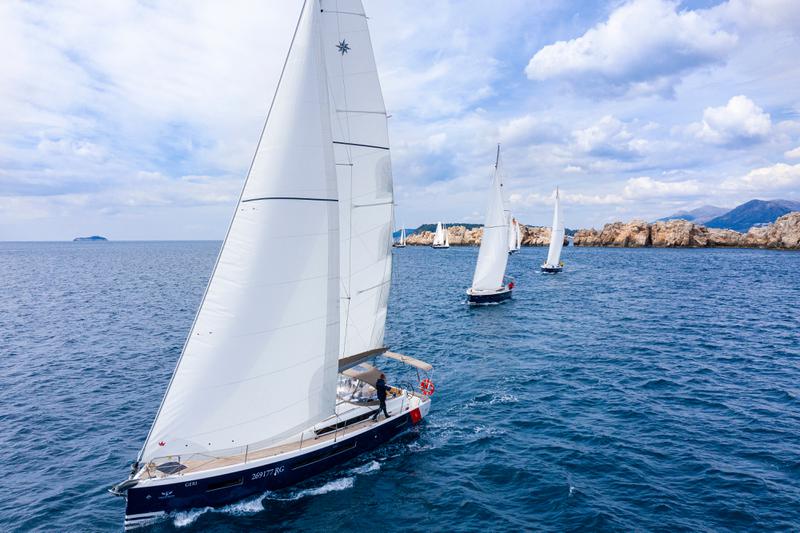 Book yachts online - sailboat - Sun Odyssey 490 - BALDUR (NEW MODEL, BLUE HULL, AC+GEN.) - rent